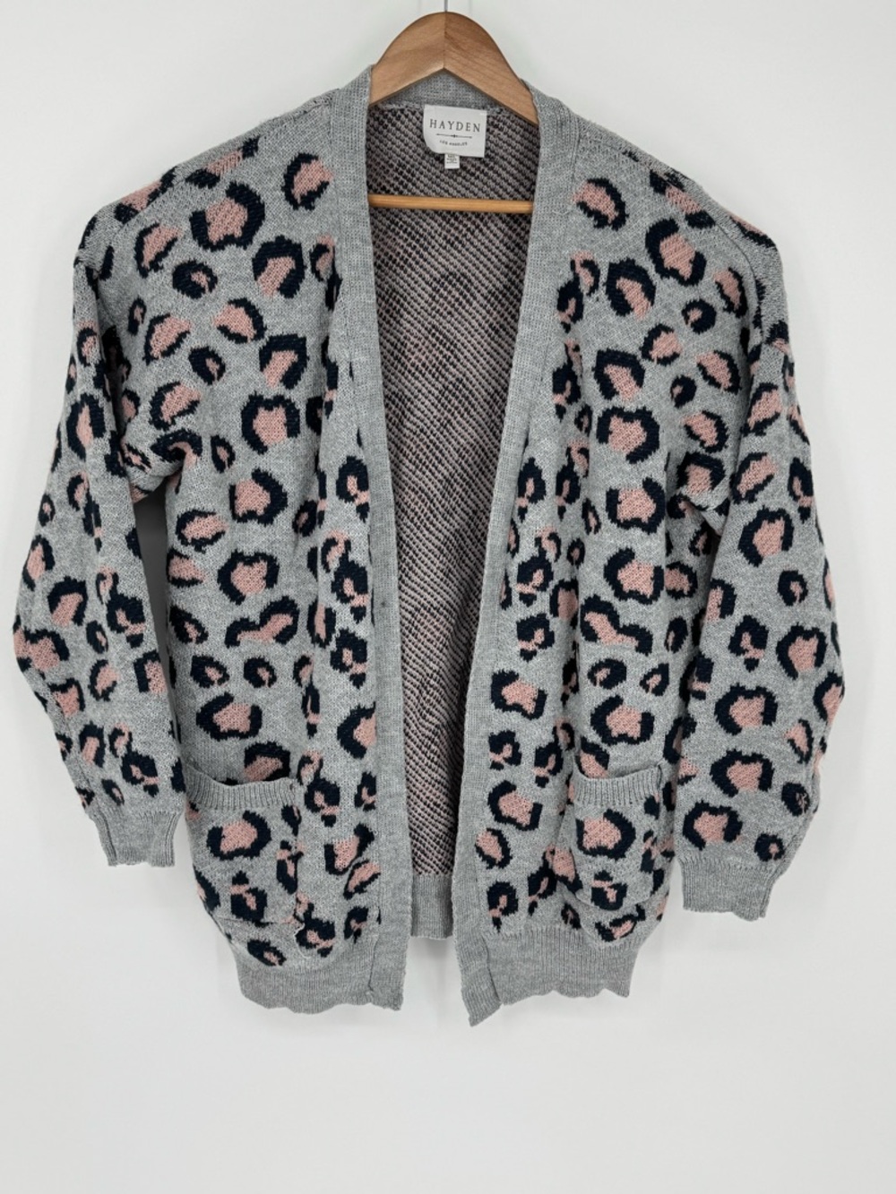 Hayden Women’s Gray & Pink Leopard Print Open Front Cardigan Size M/L Comfort F4